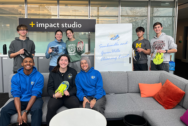 Sunbundle cleaning event in B+I's Impact Studio