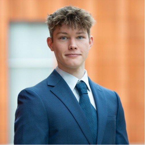Alex Istock